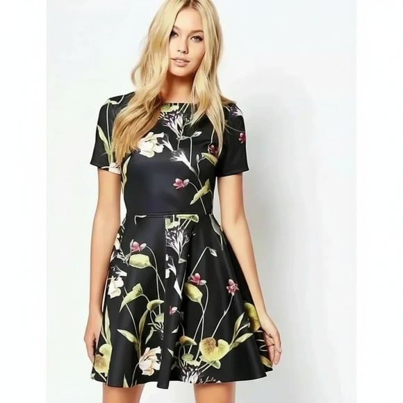 TED BAKER Womens Black Moven Floral Skater Dress Size 1 Short Sleeve Elegant - Picture 1 of 9